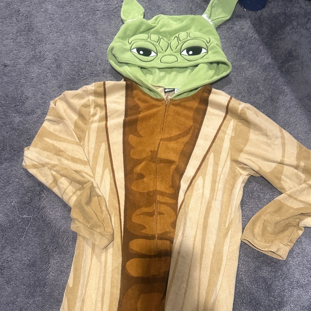 Star Wars - “The Child” Character Hooded Onesie Pajamas Union Suit Costume M
